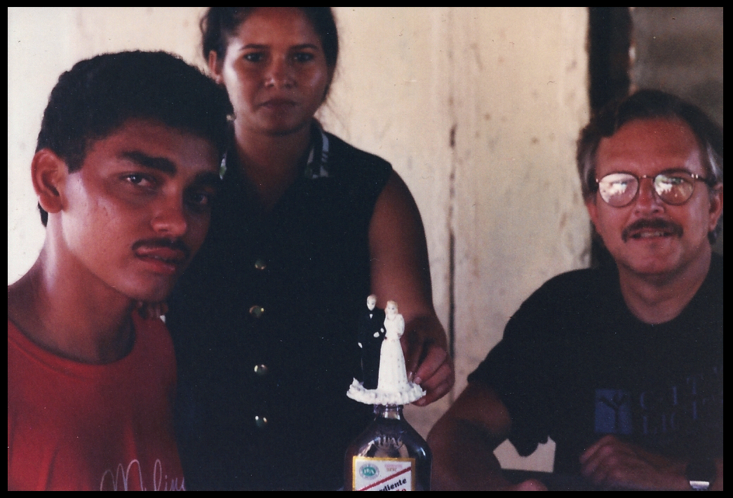 Gustavo and his
              fiancée, plus the Dr.