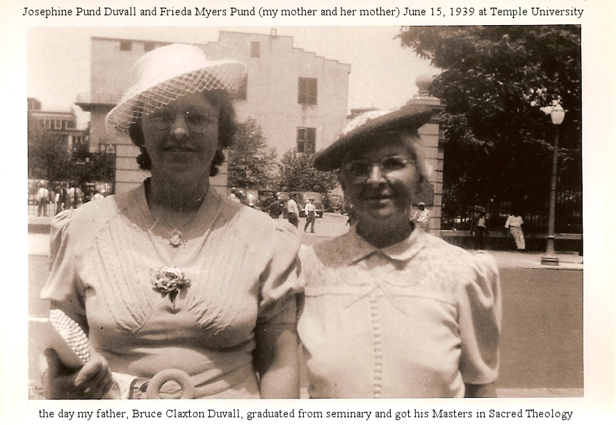 Frieda and her daughter Josephine (my
                mother) 1939