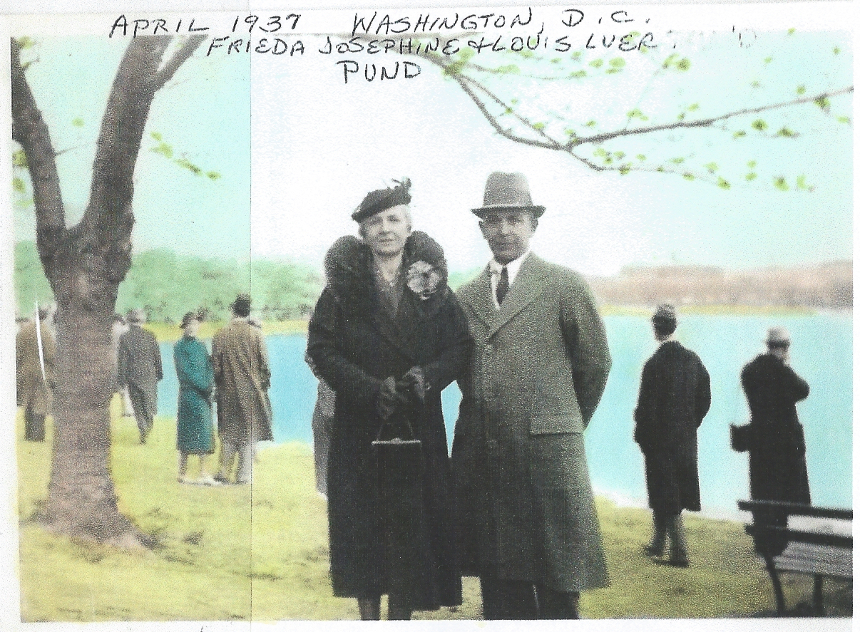 Frieda and Louie Pund 1937 between Washington D.C.
                mall and tidal basin