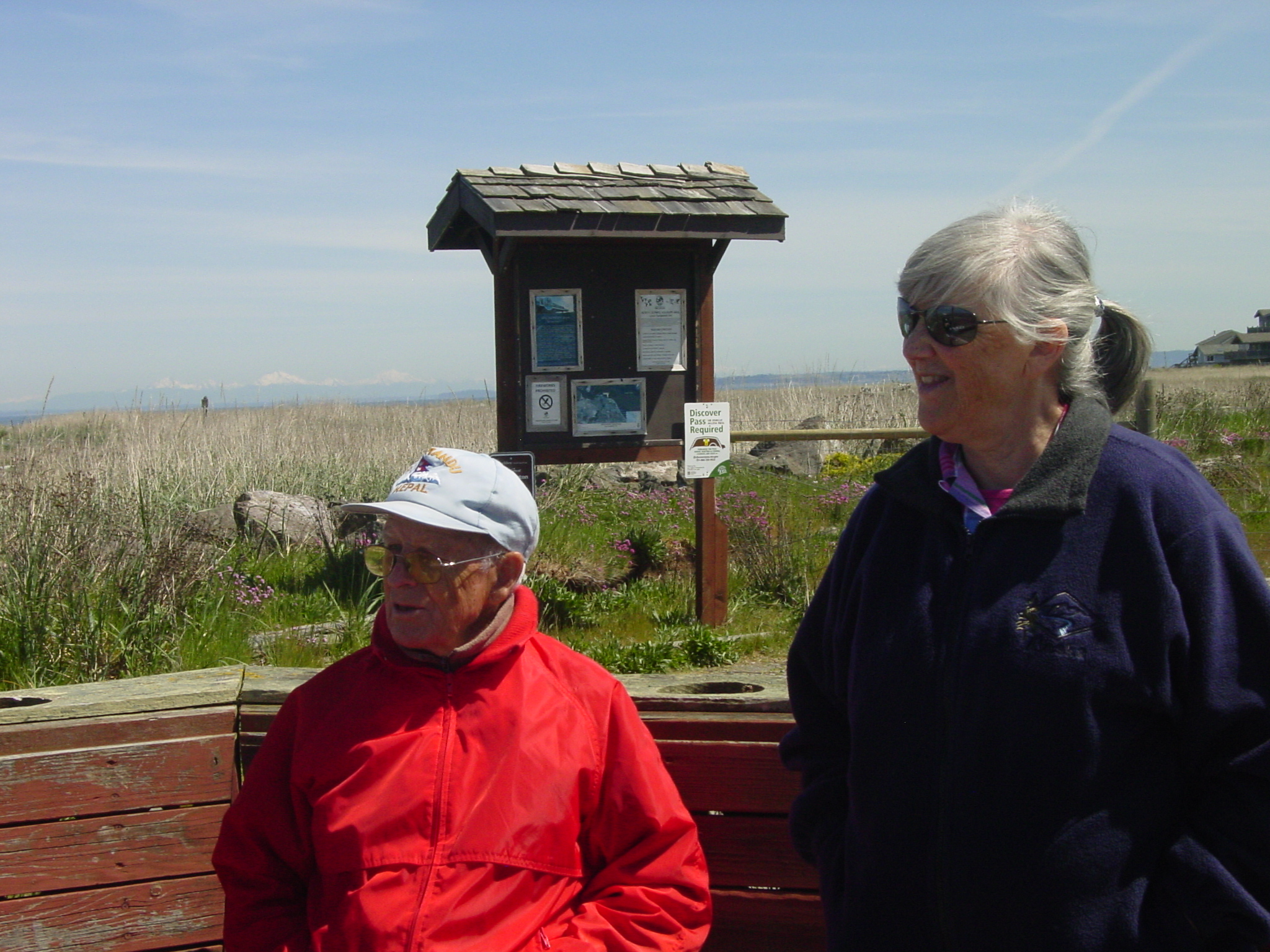 Eddie and Marilyn in Sequim,
              Washington, 2014 - Cascade Range in background